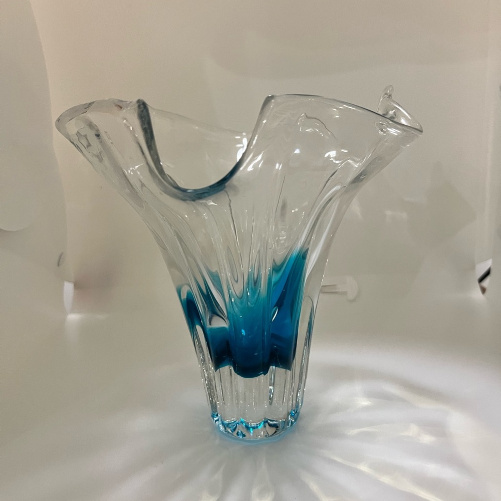 Elegant Blenko Seabreeze Splash Blue and Clear Glass Vase